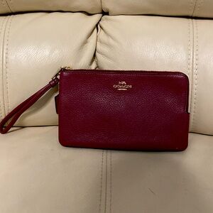 Coach New with tag Leather Double zip Wristlet